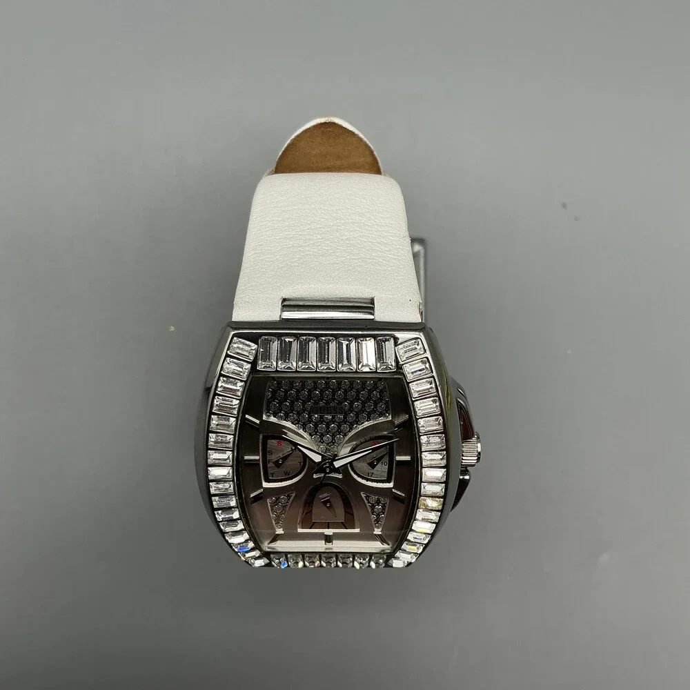 Guess see photos
